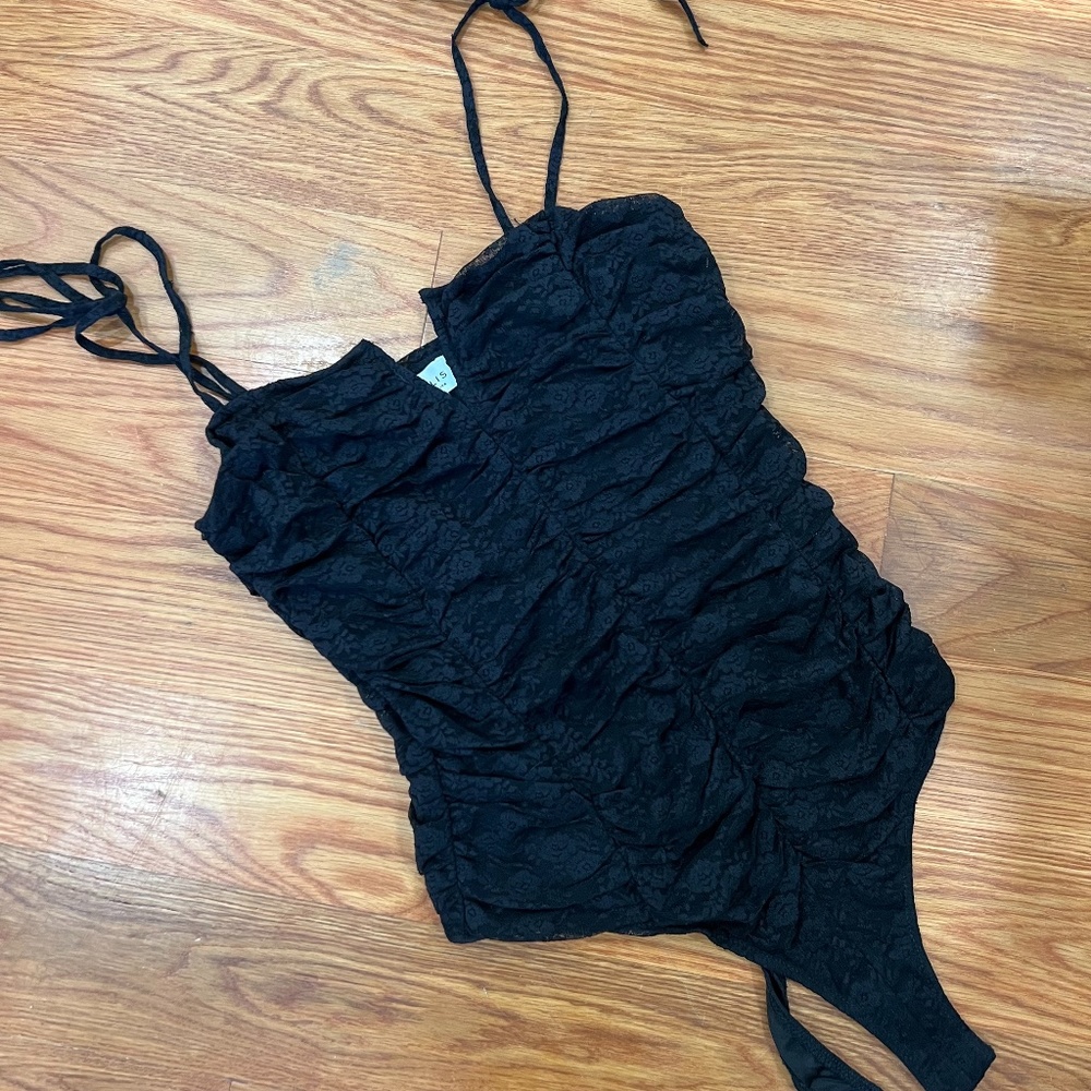 Black Lace Bodysuit | Size L